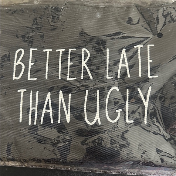 make up bag - Picture 2 of 4